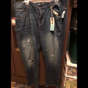 Women’s Old Navy boyfriend jeans